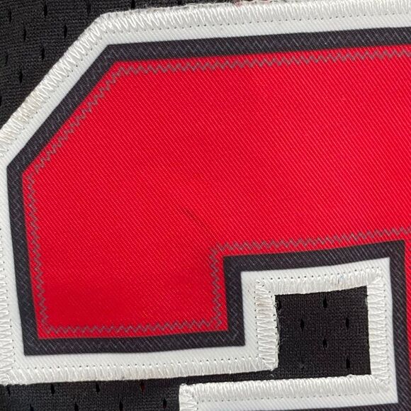 Nike Michael Jordan 23 Chicago Bulls NBA Jersey Black/Red Men’s XL+2 Length - Picture 15 of 17